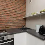 Charming Studio In Warsaw Center With Air Conditioning By Noclegi Renters