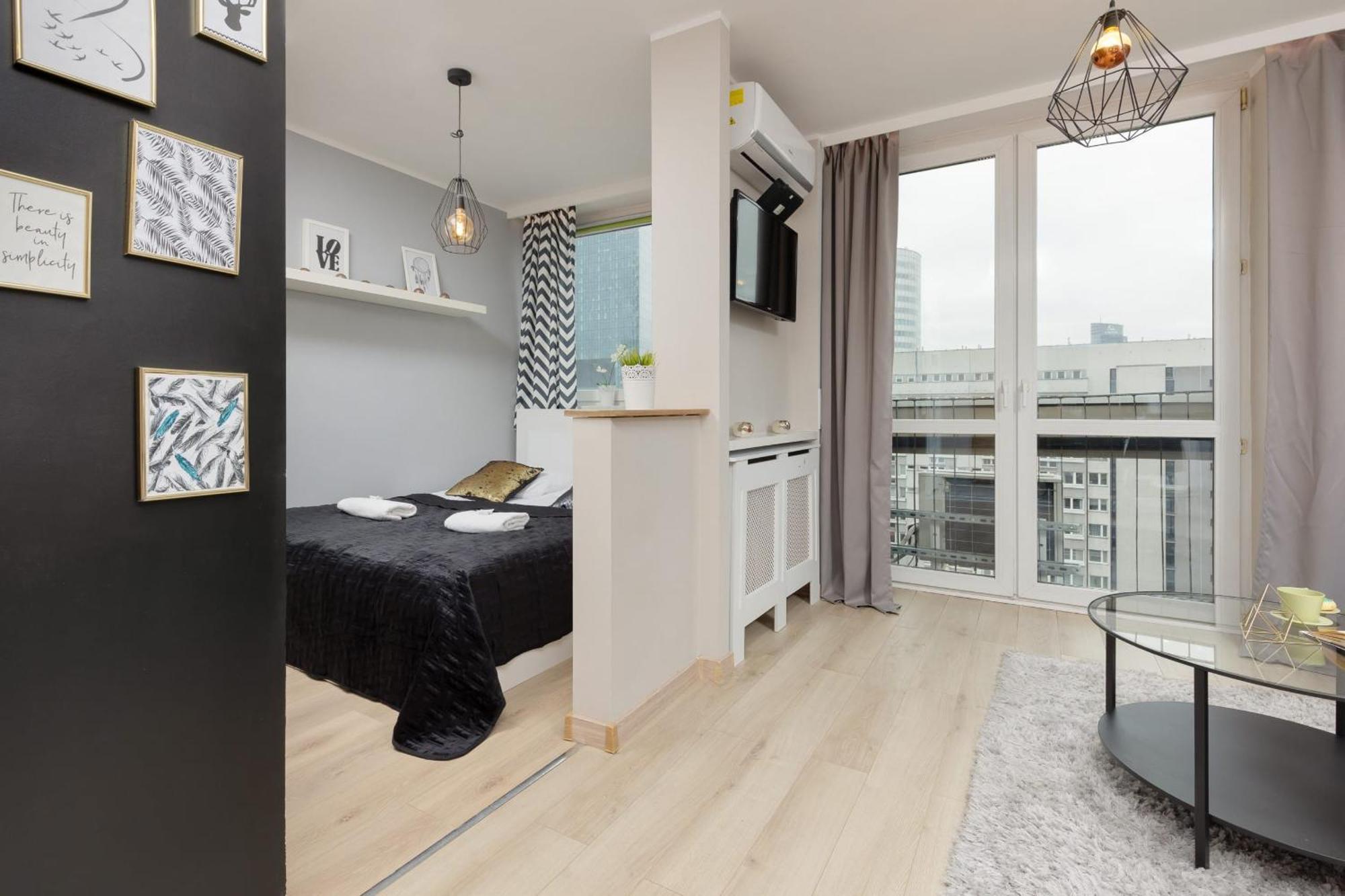 Charming In Center With Air Conditioning By Renters *